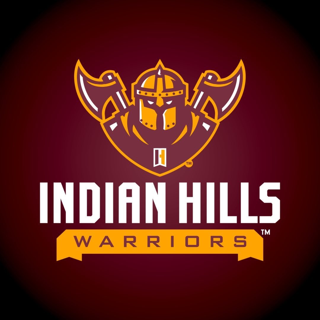 Indian Hills (IA) logo